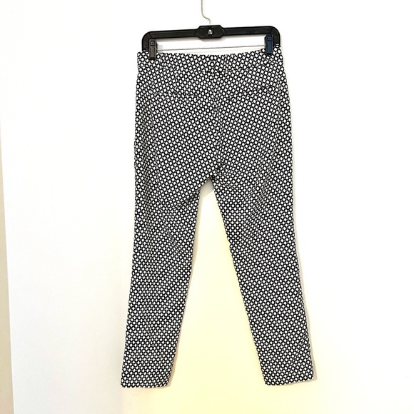 2/$30 Banana Republic - Sloan Fit Black & White Geometric Print Pants - Picture 6 of 8